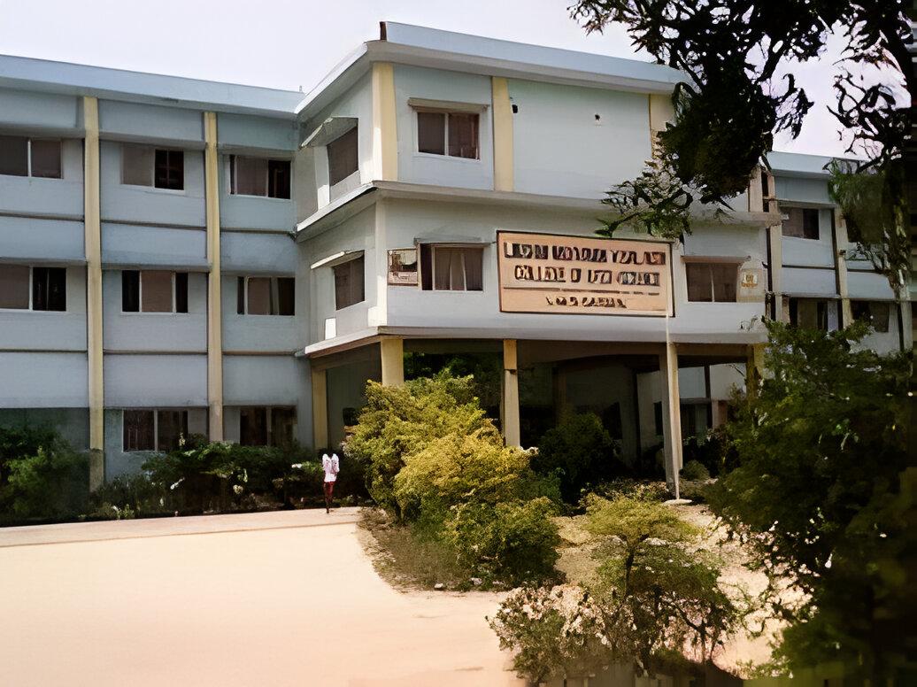 Lakshmi Narayanan Visalakshi College of Arts and Science Campus